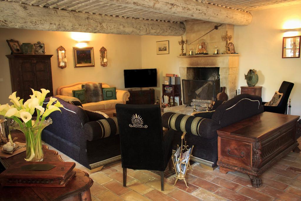 Les Carmes And Spa Le Thor Dış mekan fotoğraf