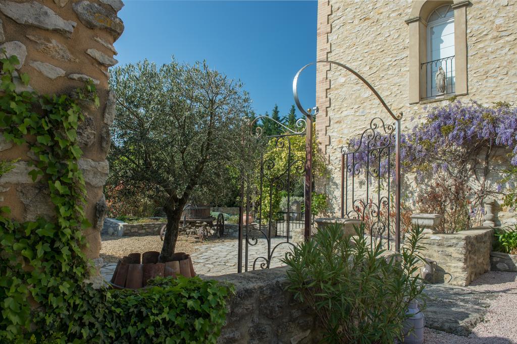 Les Carmes And Spa Le Thor Dış mekan fotoğraf